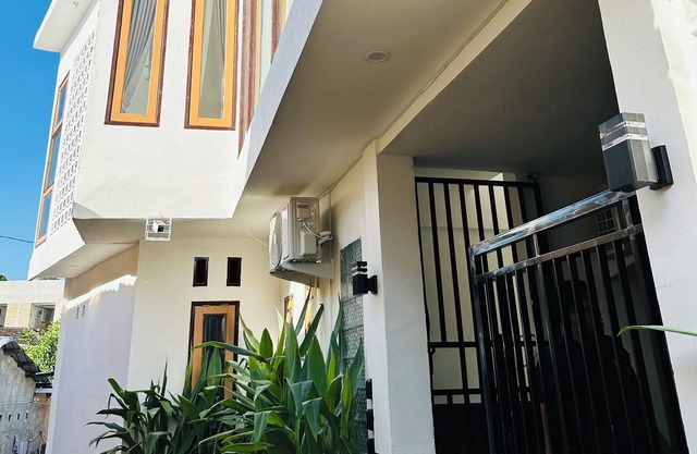 Studio in the heart of Mataram - Fast WiFi