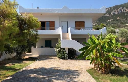 Studio in Villa in Kalloni direkt am Meer