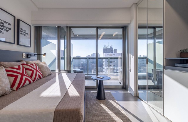 Studio Luxo, 50mts metro, REP1815N