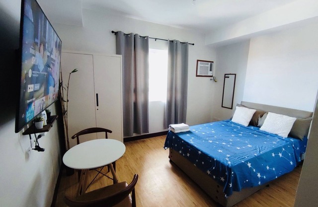 Studio @ Mesaverte Residences with free access to swimming pools & near to malls