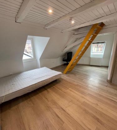 Studio Mezzanine