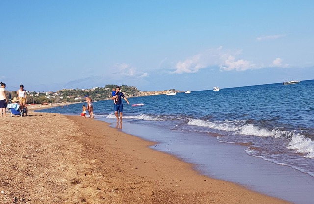 STUDIO ON THE KORONI MEMI BEACH