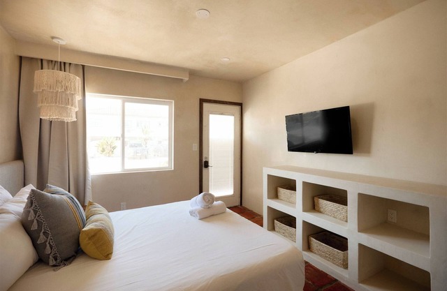 Studio Retreat - Steps from the Beach!