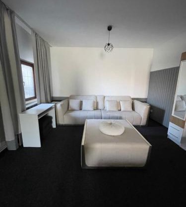 Studio Rm Vâlcea