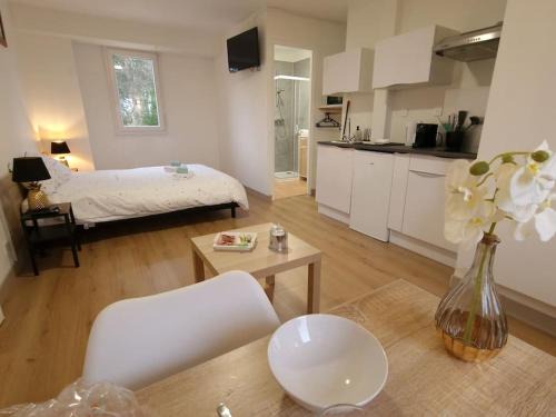 Studio 'Rospico 2', 2,5km des plages Port Manec'h Domaine de Kertreguier
