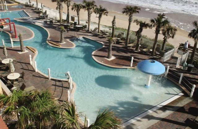 Studio Suite at Oceanfront Resort w/ Pool, Beach & Free WiFi!