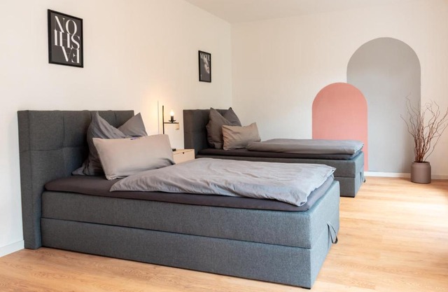 Studio THREE/Wifi/Netflix/3 getrennte Betten
