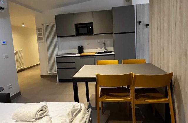 Studio with balcony - BILO APARTMENTS