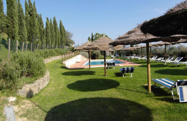 Studio with its own garden and outdoor pool