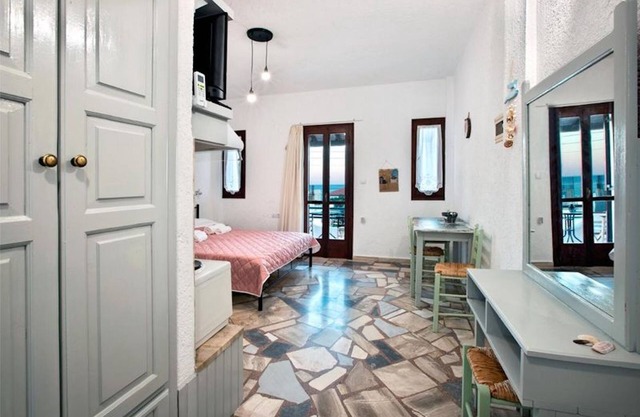 Studio with sea view