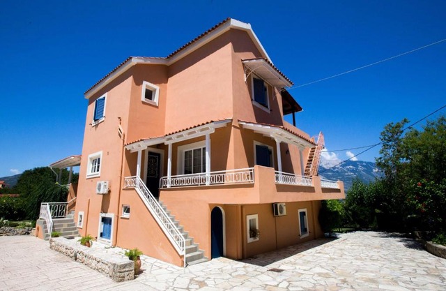 Studios Dimitra