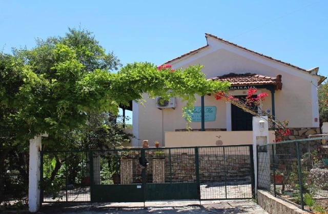 STUDIOS MAREMA APARTMENTS KORONI