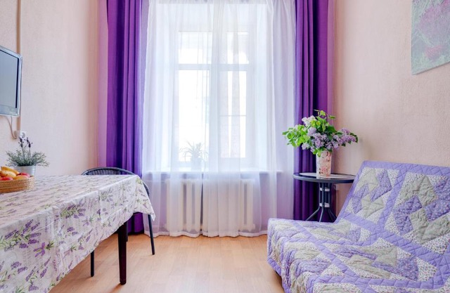 Studios on Bolshoy Kazachiy 11