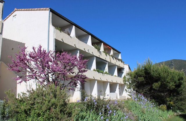 STUDOTEL 405 LES GENETS