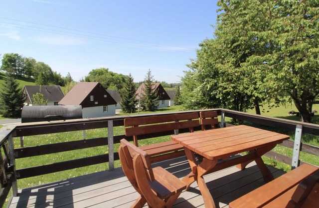 Stunning private villa for 7 guests with WIFI, pool, TV and terrace