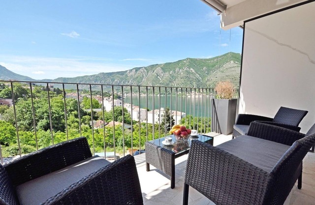 Stunning 1-Bedroom Apartment in Kotor