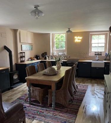 Stunning 2-bedroomed Cottage