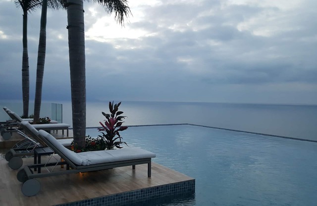 Stunning 3,100 Sf Ultra Luxury Beach-Front Condo, Corner Unit 4G Casa RonCarlo