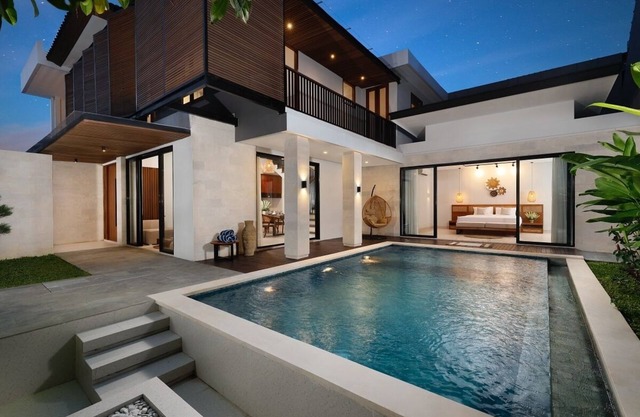 Stunning, 4 Bedroom Villa near Petitenget Beach