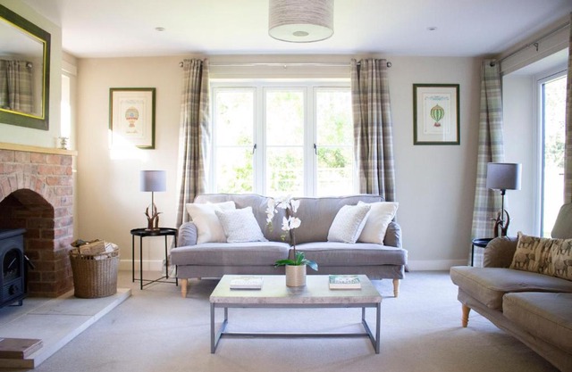 Stunning 4 Bedroom Country House