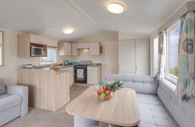 Stunning 6 Birth Caravan in Skegness, Herons Mead