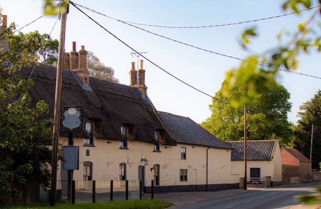 Stunning 8-Bed Cottage in Hockwold Cum Wilton