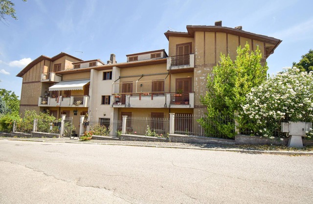 Stunning apartment in Monteleone Sabino with WiFi