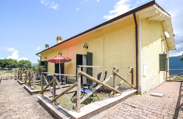 Stunning apartment in Todiano di Preci