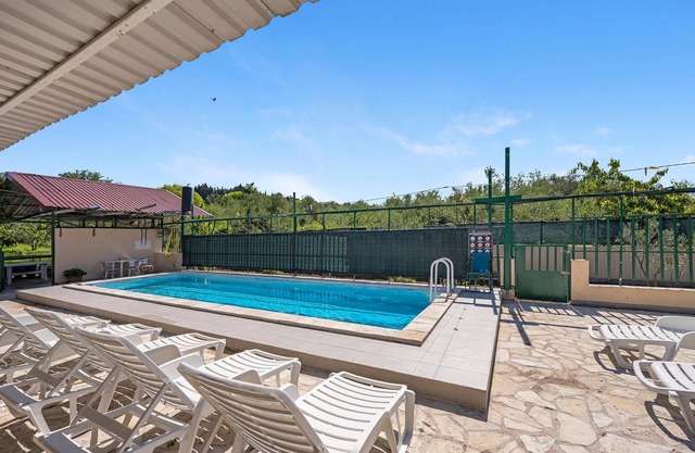 Stunning apartment in Dubravice