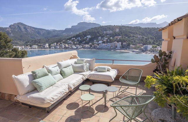 Stunning apartment with sea views in Port de Sóller