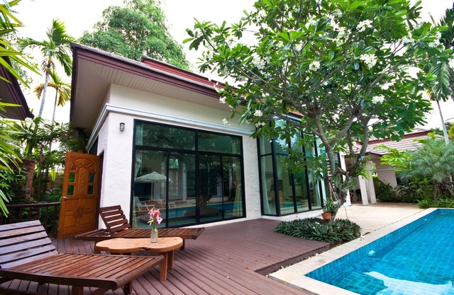 Stunning Balinese Style Pool Villa