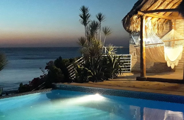 Stunning BEACH FRONT ACCOMODATION -DISCOUNT FOR JUNE - JULY - AUGUST 2025