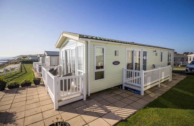 Stunning caravan with full sea views at Hopton Haven ref 80044S