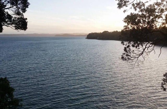 Stunning clifftop seaview house Auckland Clifftop