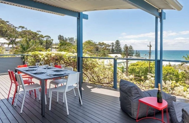 Stunning Coastal Home / Views / 1 Hour From Sydney