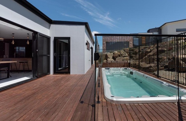 Stunning Four Bedroom Home With Wifi