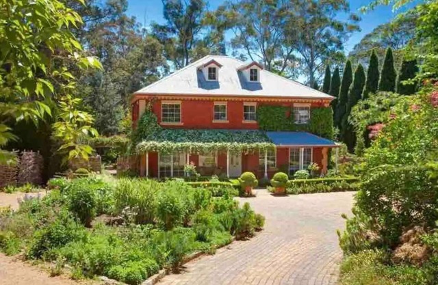 Stunning Highlands Manor-Accommodates 2-12 people