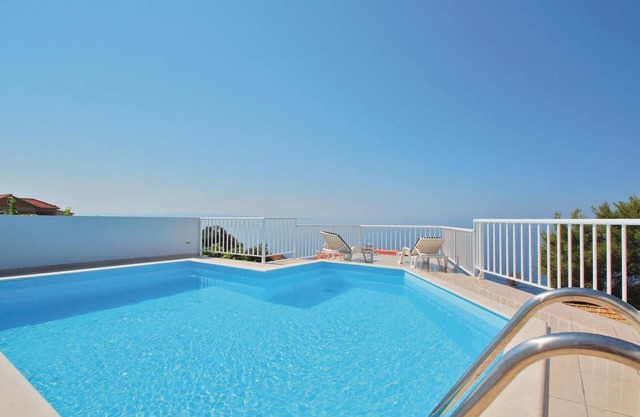Stunning home in Dingac-Potocine