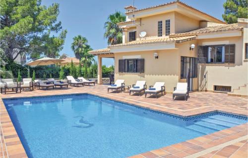 Stunning Home In Bahia Azul-Badia Blava