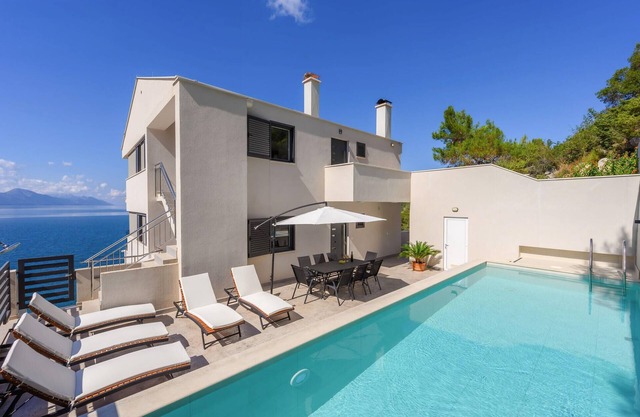Stunning home in Blace with WiFi