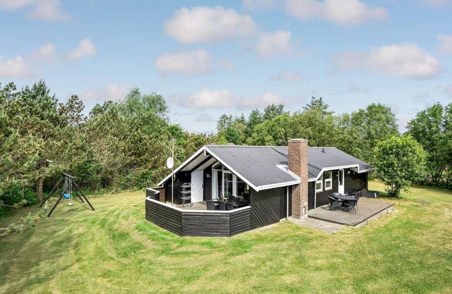 Stunning home in Blåvand with sauna