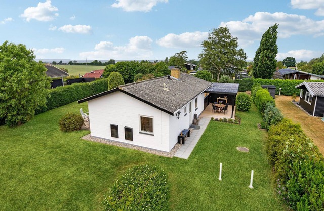 Stunning home in Bogense with WiFi