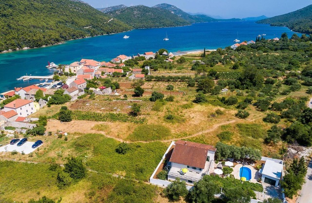 Stunning home in Broce with WiFi