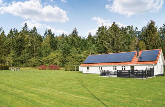 Stunning home in Brovst with kitchen