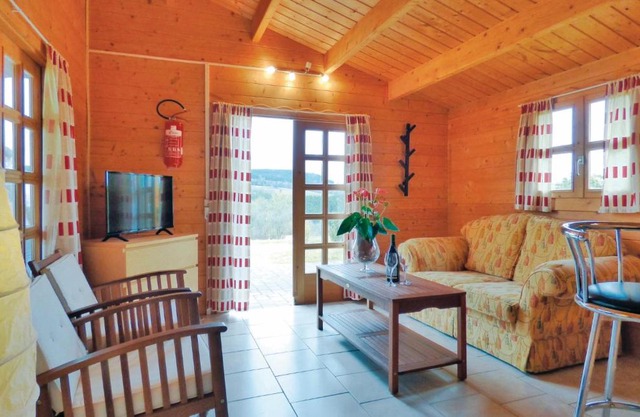 Stunning home in Gerolstein with 2 Bedrooms and WiFi