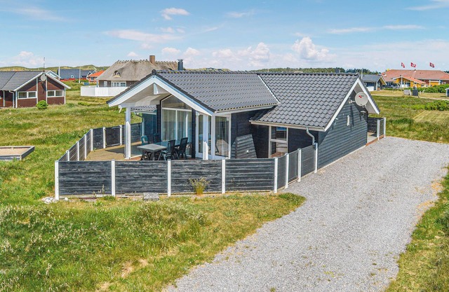 Stunning home in Harboøre with sauna