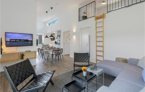 Stunning Home In Lembruchdümmer See
