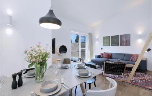 Stunning Home In Lembruchdümmer See