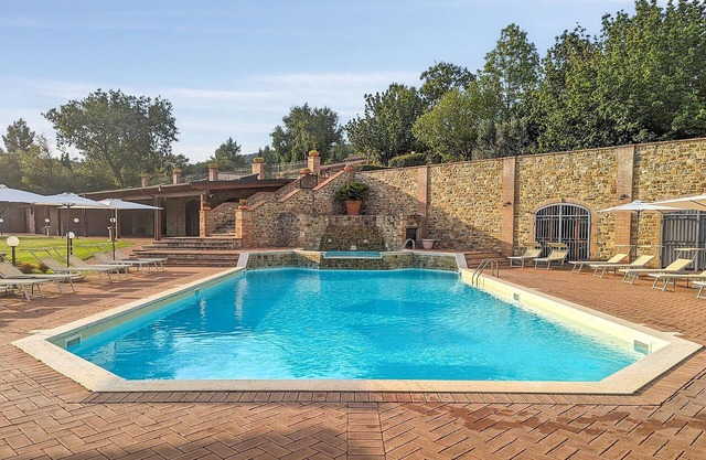 Stunning home in Montebuono with WiFi