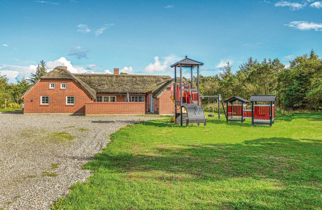 Stunning home in Ringkøbing with sauna